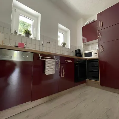 Neu Familienfreundliche In Seennaehe Im Leipziger Sueden Appartement Markkleeberg